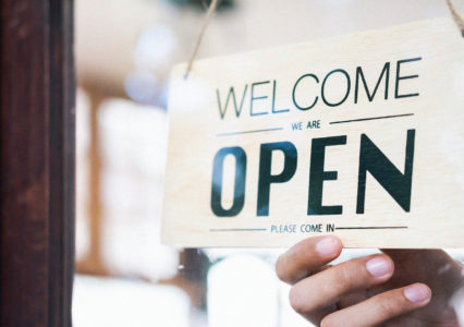 Still Afraid of COVID-19, Texans Avoid Salons, Pools, but Flock to Beaches