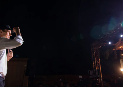 As Early Voting Begins, Pressure Is On For Beto O’Rourke To Close The Gap With Greg Abbott