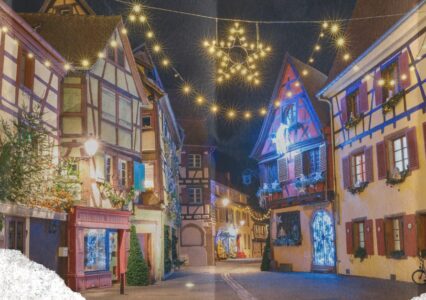 The Best Texas Christmas Towns To Travel This Season