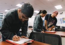 Most 18-year-old Texans Aren’t Signed Up To Vote Despite A Law Requiring Voter Registration In High Schools