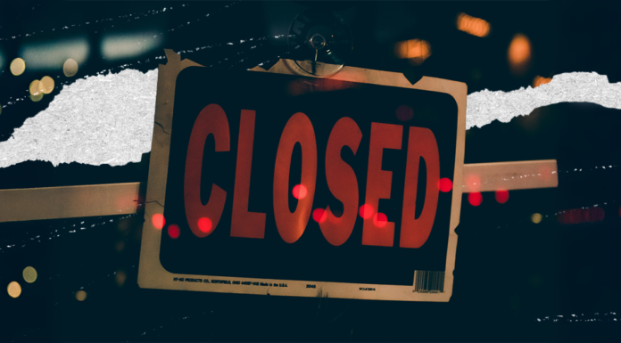 Texas Shoppers Guide: Stores Open on New Year’s Eve and New Year’s Day 2026